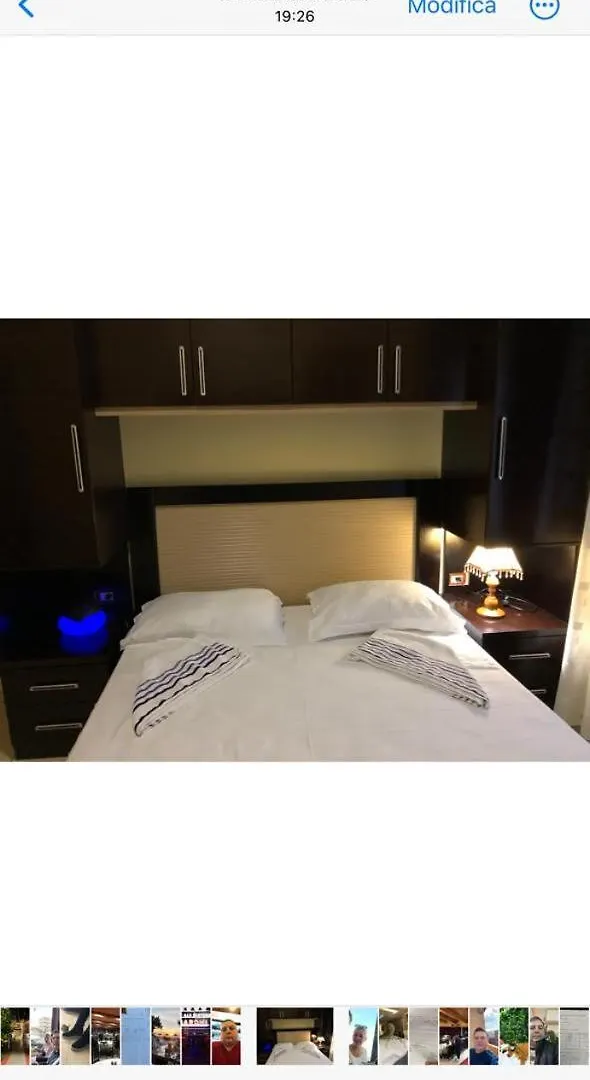 Hotel Bardhi Kuçovë