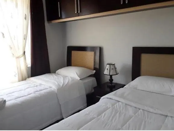 Hotel Bardhi Kuçovë